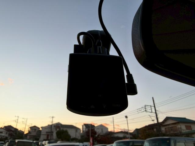 ライフ ディーバ スマートスペシャル タイミングベルト交換済み ドライブレコーダー ETC ナビ TV HID スマートキー 電動格納ミラー ベンチシート AT 盗難防止システム ABS CD DVD再生 USB アルミホイール(6枚目)