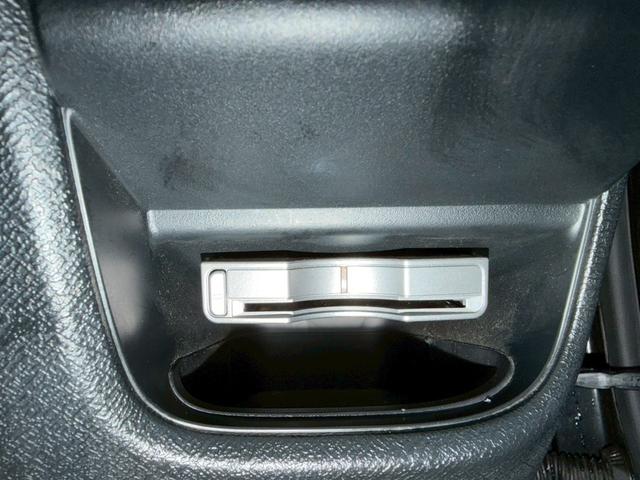 ライフ ディーバ スマートスペシャル タイミングベルト交換済み ドライブレコーダー ETC ナビ TV HID スマートキー 電動格納ミラー ベンチシート AT 盗難防止システム ABS CD DVD再生 USB アルミホイール(7枚目)