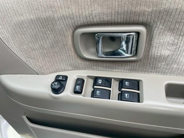 アトレーワゴン カスタムターボRS AT ETC 両側スライドドア キーレスエントリー 電動格納ミラー ターボ HID 盗難防止システム アルミホイール ABS エアコン パワーステアリング パワーウィンドウ 運転席エアバッグ(5枚目)