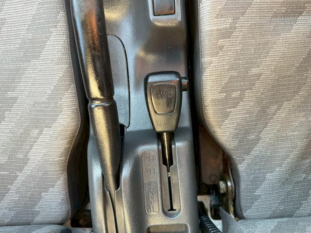 キャリイトラック KCエアコン・パワステ 4WD MT ETC エアコン パワーステアリング 記録簿(5枚目)