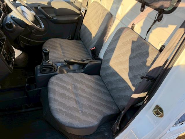 キャリイトラック KCエアコン・パワステ 4WD MT ETC エアコン パワーステアリング 記録簿(9枚目)