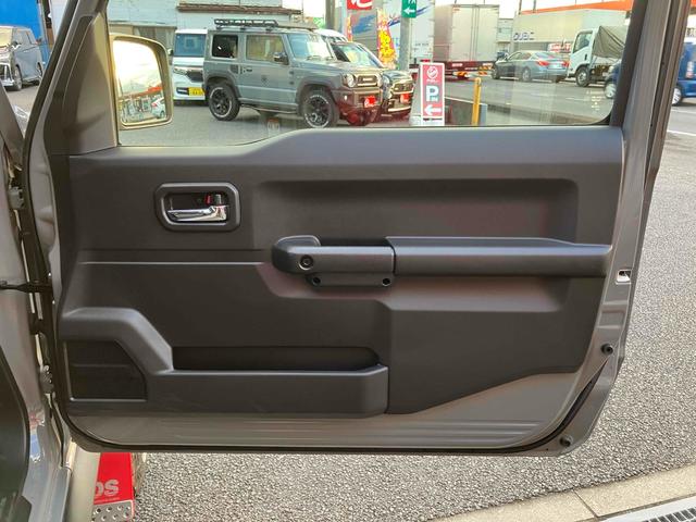 この度は当店のお車をご覧になっていただき、誠にありがとうございます。じっくり現車確認して頂けるよう、ご準備を致します！