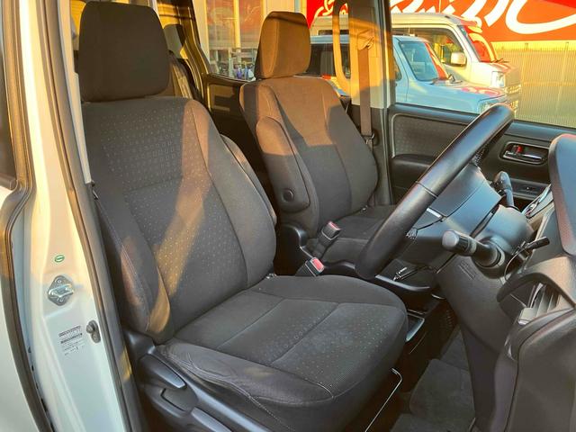 ヴォクシー ハイブリッドV ドライブレコーダー ETC バックカメラ ナビ TV クリアランスソナー オートクルーズコントロール レーンアシスト 衝突被害軽減システム 両側電動スライドドア オートマチックハイビーム(26枚目)