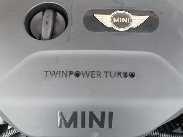ＭＩＮＩ ワン　純正ＨＤＤナビ　Ｂｌｕｅｔｏｏｔｈ　記録簿　アイドリングストップ　キーレスエントリー２本　ＵＳＢ入力端子プッシュスタート・フォグランプ（40枚目）