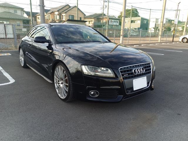 Ａ５ ２．０ＴＦＳＩクワトロ　４ＷＤ　黒レザーシート　パワーシート　バックカメラ　ナビ　バックカメラ　１８インチＡＷ　ＨＩＤ　ＥＴＣ　Ｂｌｕｅｔｏｏｔｈ（8枚目）