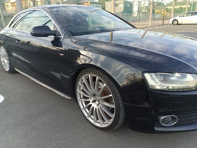 Ａ５ ２．０ＴＦＳＩクワトロ　４ＷＤ　黒レザーシート　パワーシート　バックカメラ　ナビ　バックカメラ　１８インチＡＷ　ＨＩＤ　ＥＴＣ　Ｂｌｕｅｔｏｏｔｈ（9枚目）