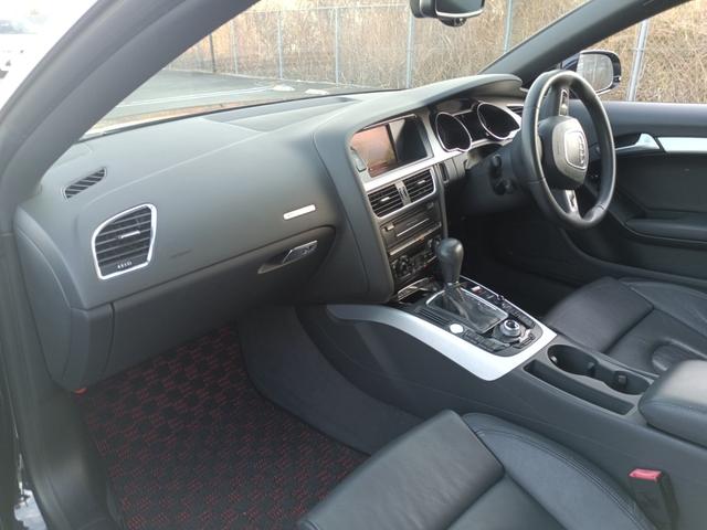 Ａ５ ２．０ＴＦＳＩクワトロ　４ＷＤ　黒レザーシート　パワーシート　バックカメラ　ナビ　バックカメラ　１８インチＡＷ　ＨＩＤ　ＥＴＣ　Ｂｌｕｅｔｏｏｔｈ（21枚目）