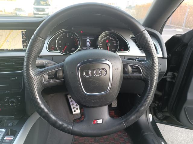 Ａ５ ２．０ＴＦＳＩクワトロ　４ＷＤ　黒レザーシート　パワーシート　バックカメラ　ナビ　バックカメラ　１８インチＡＷ　ＨＩＤ　ＥＴＣ　Ｂｌｕｅｔｏｏｔｈ（23枚目）