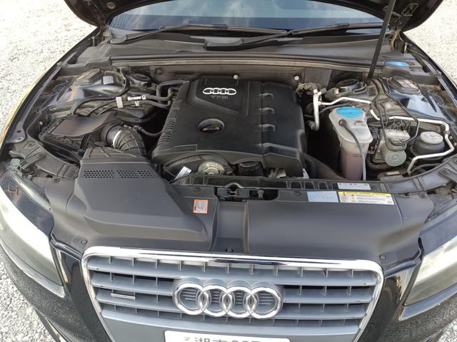 Ａ５ ２．０ＴＦＳＩクワトロ　４ＷＤ　黒レザーシート　パワーシート　バックカメラ　ナビ　バックカメラ　１８インチＡＷ　ＨＩＤ　ＥＴＣ　Ｂｌｕｅｔｏｏｔｈ（42枚目）