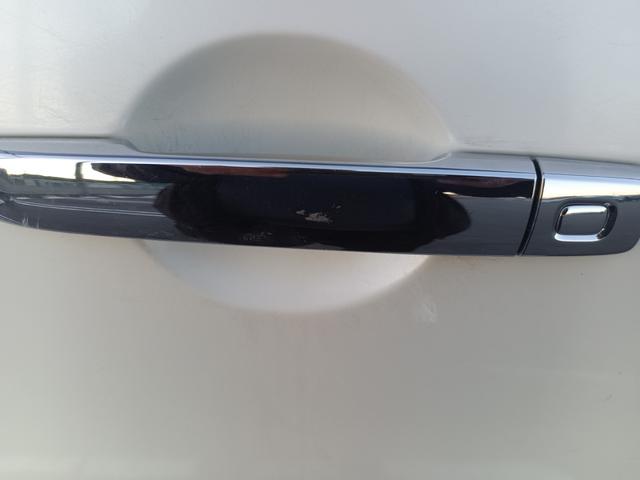 セレナ ハイウェイスター　Ｖセレクション　後席モニター　ＨＤＤナビ　地デジＴＶ　ＥＴＣ　バックカメラ　Ｂｌｕｅｔｏｏｔｈ両側電動ドア　クルーズコントロール　スマートキー２本　電動格納ミラー　衝突安全ボディ　アイドリングストップ（32枚目）