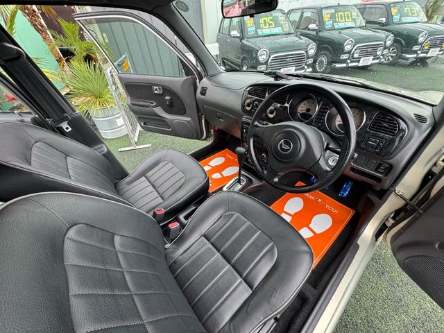 ミラジーノ ミニライトスペシャル　ＡＩにも選ばれた専門店　走行６８４７０ｋｍ　ユーザー様より直接買取　ブラックウッドインテリア　ブラックプロテインレザーシート　ユピテルドライブレコーダー　ＥＴＣ　ミニライト１４インチＡＷ　最終型専用色（19枚目）