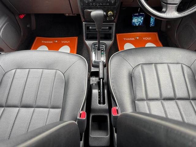 ミラジーノ ミニライトスペシャル　ＡＩにも選ばれた専門店　走行６８４７０ｋｍ　ユーザー様より直接買取　ブラックウッドインテリア　ブラックプロテインレザーシート　ユピテルドライブレコーダー　ＥＴＣ　ミニライト１４インチＡＷ　最終型専用色（22枚目）
