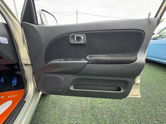 ミラジーノ ミニライトスペシャル　ＡＩにも選ばれた専門店　走行６８４７０ｋｍ　ユーザー様より直接買取　ブラックウッドインテリア　ブラックプロテインレザーシート　ユピテルドライブレコーダー　ＥＴＣ　ミニライト１４インチＡＷ　最終型専用色（38枚目）