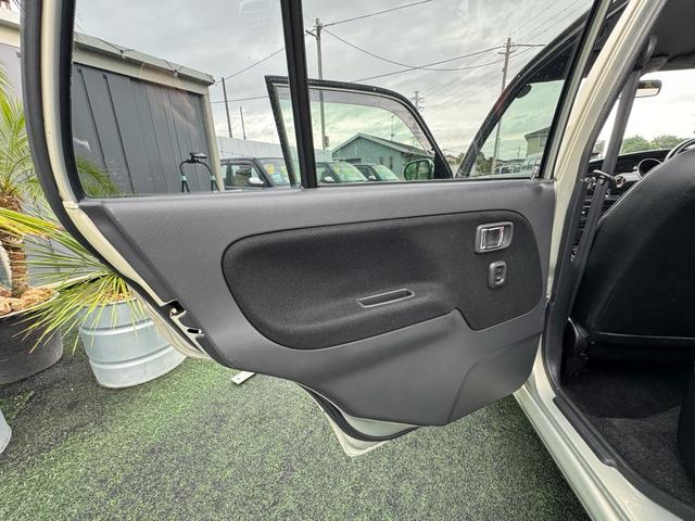 ミラジーノ ミニライトスペシャル　ＡＩにも選ばれた専門店　走行６８４７０ｋｍ　ユーザー様より直接買取　ブラックウッドインテリア　ブラックプロテインレザーシート　ユピテルドライブレコーダー　ＥＴＣ　ミニライト１４インチＡＷ　最終型専用色（40枚目）