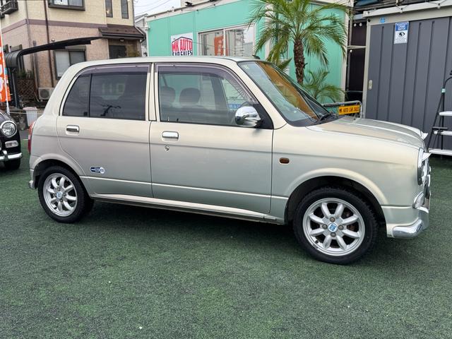 ミラジーノ ミニライトスペシャル　ＡＩにも選ばれた専門店　走行６８４７０ｋｍ　ユーザー様より直接買取　ブラックウッドインテリア　ブラックプロテインレザーシート　ユピテルドライブレコーダー　ＥＴＣ　ミニライト１４インチＡＷ　最終型専用色（57枚目）