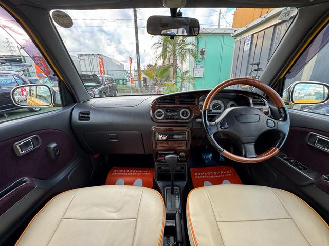 ミラジーノ ジーノ　Ｓエディション　ＡＩにも選ばれた専門店・ガレージ保管・第三者機関鑑定車両内外装４点・希少純正キャリア・ブラウンウッドインテリア・カロッツエリアＡＵＸオーディオ・エンジンマウント３箇所交換済・タイミングベルトＷＰ交換済（9枚目）