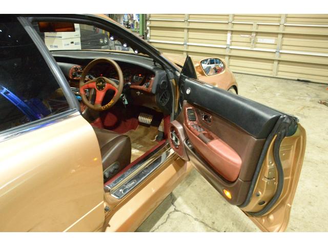 センティア エクスクルーシブ　ブリスターフェンダー　ワンオフエアロ　ワンオフマフラー　ＶＩＰ－Ｓｔｙｌｅ表紙車　Ｗｏｒｋ－１９ＡＷ　内装フルカスタム　ＪＩＣ車高調（46枚目）
