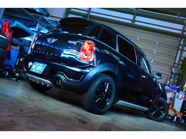 MINI クーパーS クロスオーバー オール4 オール4 4WD カスタムセンターメーター ブラックアウト(4枚目)