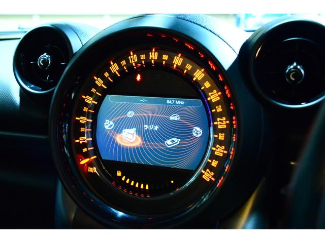 MINI クーパーS クロスオーバー オール4 オール4 4WD カスタムセンターメーター ブラックアウト(46枚目)