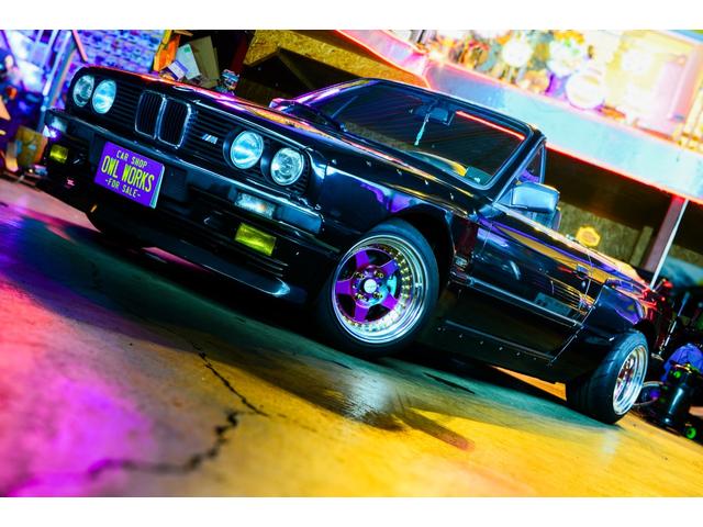 3シリーズ 320iカブリオーレ 6気筒2.5エンジン載せ替え公認 6連スロットル 5MT ワイドボディ Work-CR01R特別オーダーカラー 左ハンドル(2枚目)