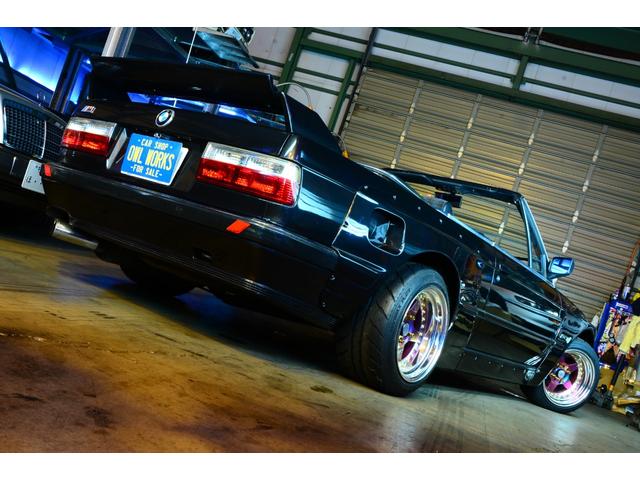 3シリーズ 320iカブリオーレ 6気筒2.5エンジン載せ替え公認 6連スロットル 5MT ワイドボディ Work-CR01R特別オーダーカラー 左ハンドル(3枚目)