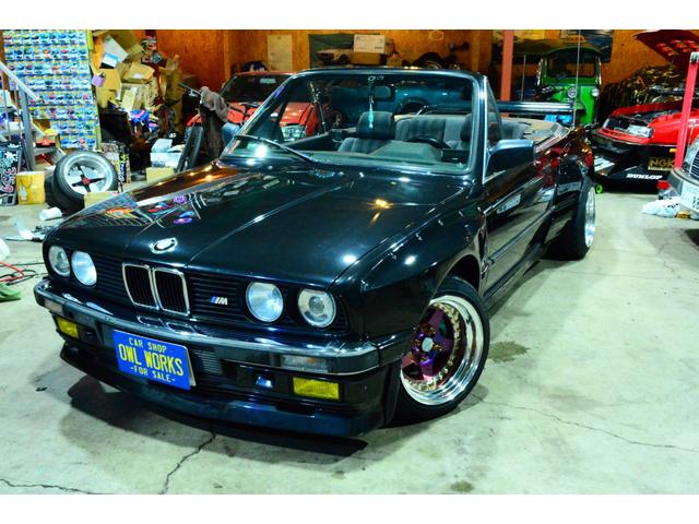 3シリーズ 320iカブリオーレ 6気筒2.5エンジン載せ替え公認 6連スロットル 5MT ワイドボディ Work-CR01R特別オーダーカラー 左ハンドル(4枚目)