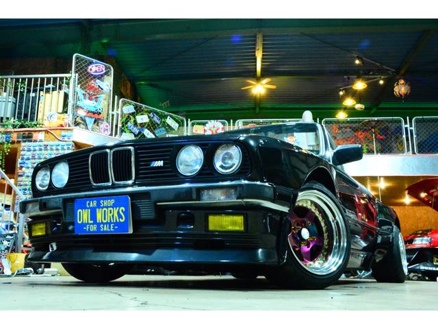 3シリーズ 320iカブリオーレ 6気筒2.5エンジン載せ替え公認 6連スロットル 5MT ワイドボディ Work-CR01R特別オーダーカラー 左ハンドル(6枚目)