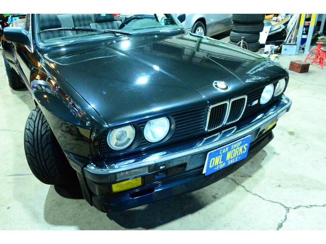 3シリーズ 320iカブリオーレ 6気筒2.5エンジン載せ替え公認 6連スロットル 5MT ワイドボディ Work-CR01R特別オーダーカラー 左ハンドル(12枚目)