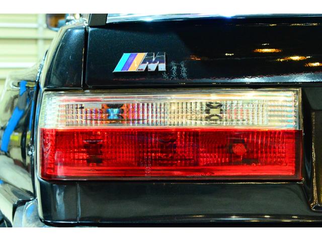 3シリーズ 320iカブリオーレ 6気筒2.5エンジン載せ替え公認 6連スロットル 5MT ワイドボディ Work-CR01R特別オーダーカラー 左ハンドル(25枚目)