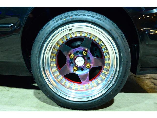 3シリーズ 320iカブリオーレ 6気筒2.5エンジン載せ替え公認 6連スロットル 5MT ワイドボディ Work-CR01R特別オーダーカラー 左ハンドル(33枚目)