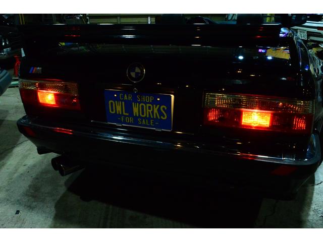 3シリーズ 320iカブリオーレ 6気筒2.5エンジン載せ替え公認 6連スロットル 5MT ワイドボディ Work-CR01R特別オーダーカラー 左ハンドル(68枚目)