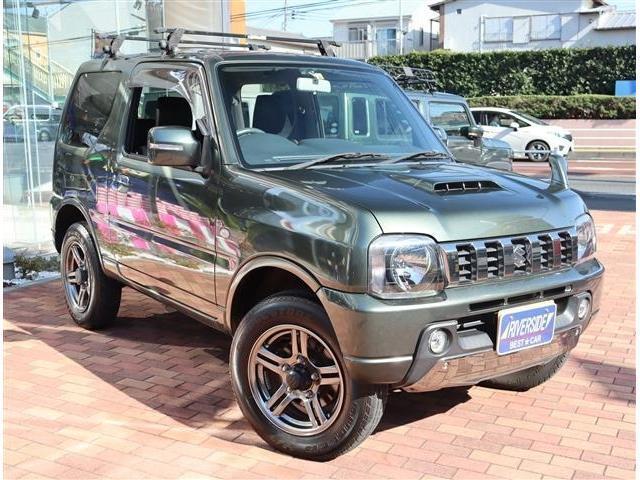 ランドベンチャー 5速マニュアル車 パートタイム4WD ターボ キーレス ETC 専用レザー調シート シートヒーター 16インチAW ルーフキャリア 背面ハードカバー 電動格納ミラー フォグランプ ライトレベライザー(27枚目)
