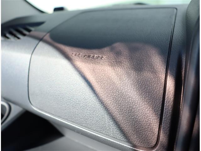 ハイゼットカーゴ クルーズターボＳＡＩＩＩ　レーダーブレーキサポート　メモリーナビ　バックカメラ　電動格納ドアミラー　全席パワーウィンドゥ　サイドバイザー　キーレス　オーバーヘッドコンソール　オートハイビーム　アイドリングストップ　車線逸脱（21枚目）