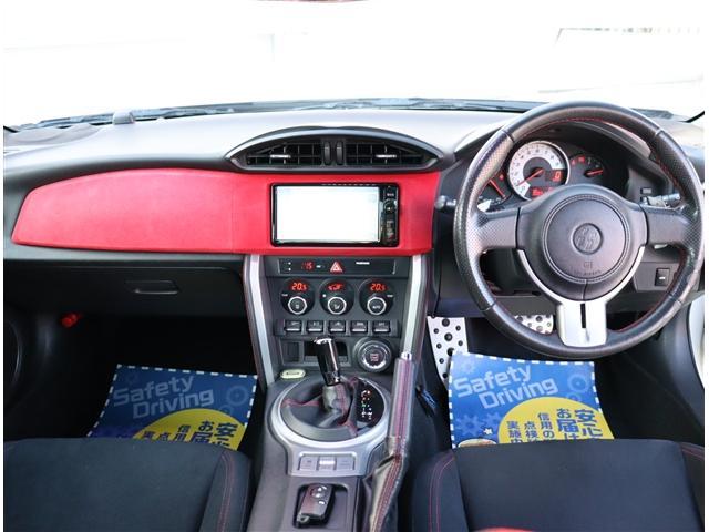 ８６ ＧＴ　メモリーナビ＆ＴＶバックカメラ　ＥＴＣ　前後ドライブレコーダー　ＴＲＤエアロ　ＨＫＳマフラー　ＯＺアルミ　ＬＥＤオートライト　ＬＥＤテール　パドルシフト　スマートキープッシュスタート　サイドバイザー（7枚目）