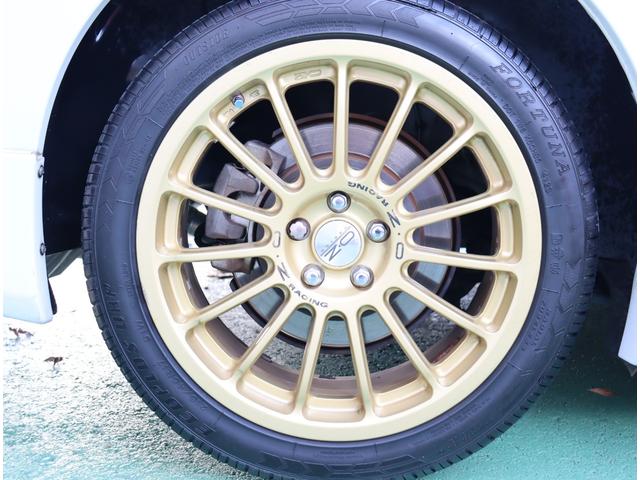 ８６ ＧＴ　メモリーナビ＆ＴＶバックカメラ　ＥＴＣ　前後ドライブレコーダー　ＴＲＤエアロ　ＨＫＳマフラー　ＯＺアルミ　ＬＥＤオートライト　ＬＥＤテール　パドルシフト　スマートキープッシュスタート　サイドバイザー（29枚目）