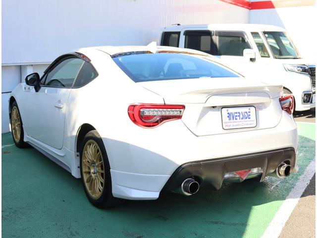 ８６ ＧＴ　メモリーナビ＆ＴＶバックカメラ　ＥＴＣ　前後ドライブレコーダー　ＴＲＤエアロ　ＨＫＳマフラー　ＯＺアルミ　ＬＥＤオートライト　ＬＥＤテール　パドルシフト　スマートキープッシュスタート　サイドバイザー（47枚目）