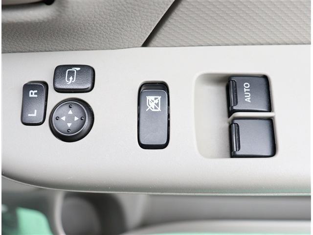 エブリイ ＰＣリミテッド　ルーフキャリア　メモリーナビ＆ＴＶ　ＥＴＣ　キーレス　電動格納ドアミラー　前席パワーウィンドウ　オーバーヘッドコンソール　サイドバイザー　ゴムマット　盗難防止　ライトレベライザー　両側スライドドア（13枚目）