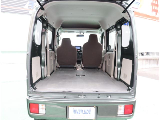 エブリイ ＰＣリミテッド　ルーフキャリア　メモリーナビ＆ＴＶ　ＥＴＣ　キーレス　電動格納ドアミラー　前席パワーウィンドウ　オーバーヘッドコンソール　サイドバイザー　ゴムマット　盗難防止　ライトレベライザー　両側スライドドア（27枚目）