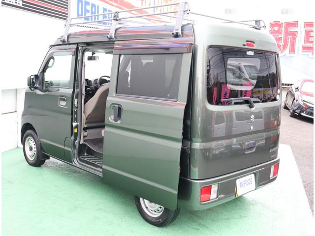 エブリイ ＰＣリミテッド　ルーフキャリア　メモリーナビ＆ＴＶ　ＥＴＣ　キーレス　電動格納ドアミラー　前席パワーウィンドウ　オーバーヘッドコンソール　サイドバイザー　ゴムマット　盗難防止　ライトレベライザー　両側スライドドア（42枚目）