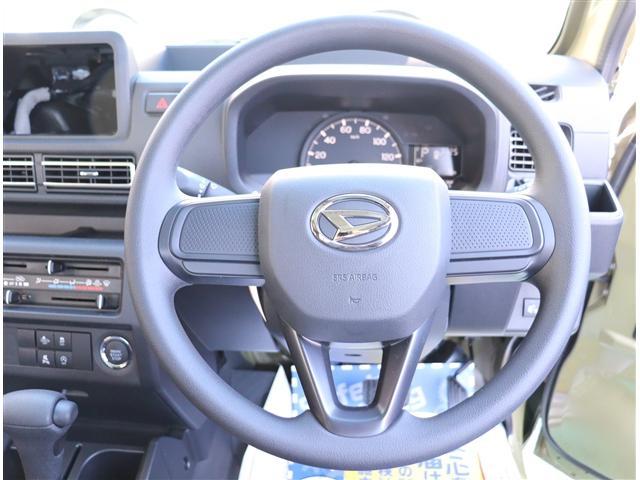 ハイゼットトラック ジャンボエクストラ　記録簿　登録／届出済未使用車　アイドリングストップ　衝突被害軽減システム　ＬＥＤオートライトフォグ　スマートキープッシュスタート　電動格納ドアミラー　オーバーヘッドコンソール（12枚目）