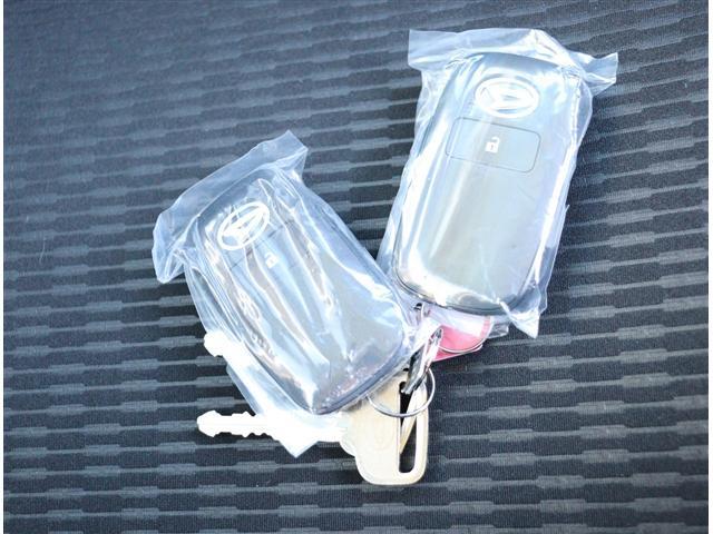 ハイゼットトラック ジャンボエクストラ　記録簿　登録／届出済未使用車　アイドリングストップ　衝突被害軽減システム　ＬＥＤオートライトフォグ　スマートキープッシュスタート　電動格納ドアミラー　オーバーヘッドコンソール（22枚目）