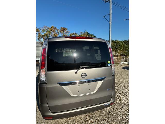 セレナ 20G(3枚目)