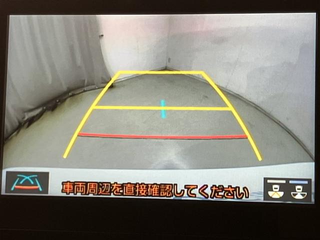 ハリアーハイブリッド G リヤカメラ 衝突軽減装置 LEDライト 電動シート フルセグTV アルミホイール 盗難防止装置 オートエアコン スマートキー キーレス 横滑り防止 ドラレコ ETC ナビTV エアバッグ 4WD(7枚目)