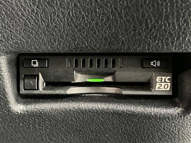 シエンタ ハイブリッドＧ　クエロ　点検記録簿　地デジＴＶ　盗難防止　横滑り防止　ＬＥＤライト　クルコン　スマートキー　ＥＴＣ　１オーナー　バックモニタ　ＤＶＤ　１００Ｖ電源　オ－トエアコン　ＡＵＸ　メモリ－ナビ　エアバッグ　ＡＷ（8枚目）