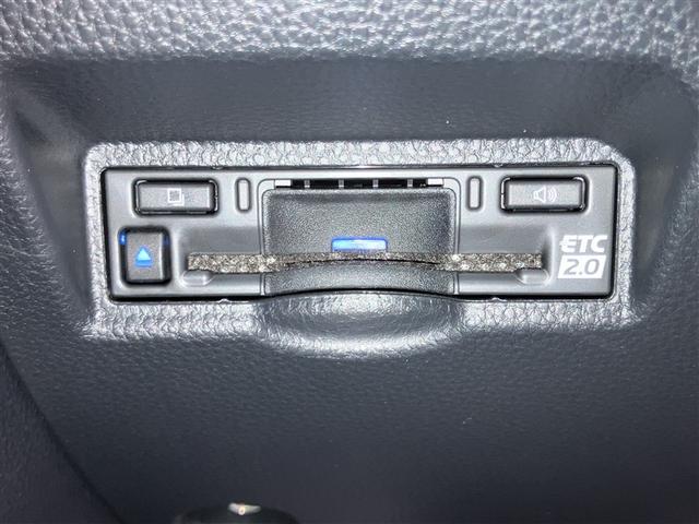 ヴォクシー Ｓ－Ｚ　ＤＶＤ再生機能　スマートキープッシュスタート　両側電動パワースライドドア　パワーウインドウ　ＥＴＣ車載器　ＬＥＤライト　アルミホイール　盗難防止装置　横滑り防止機能　キーフリー　ナビＴＶ　メモリナビ（9枚目）