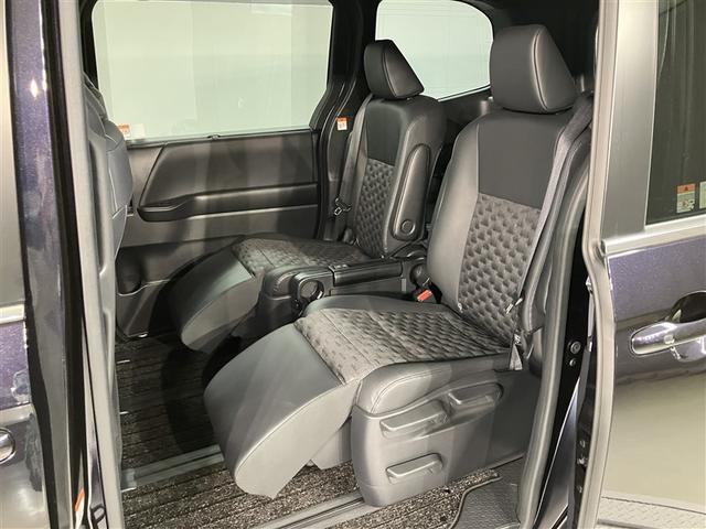 ヴォクシー Ｓ－Ｚ　ＤＶＤ再生機能　スマートキープッシュスタート　両側電動パワースライドドア　パワーウインドウ　ＥＴＣ車載器　ＬＥＤライト　アルミホイール　盗難防止装置　横滑り防止機能　キーフリー　ナビＴＶ　メモリナビ（20枚目）