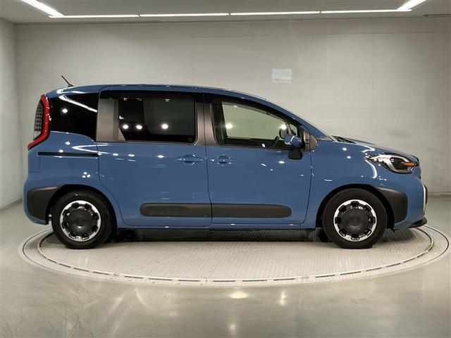 シエンタ ハイブリッドZ TSS ワンオーナ エアバック キーレスエントリー ナビTV イモビライザー 整備記録簿 バックモニター LEDヘッドライト ETC車載器 横滑り防止 スマートキー オートエアコン サイドエアバッグ(3枚目)