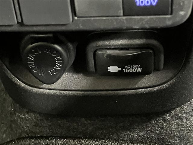 シエンタ ハイブリッドZ TSS ワンオーナ エアバック キーレスエントリー ナビTV イモビライザー 整備記録簿 バックモニター LEDヘッドライト ETC車載器 横滑り防止 スマートキー オートエアコン サイドエアバッグ(13枚目)