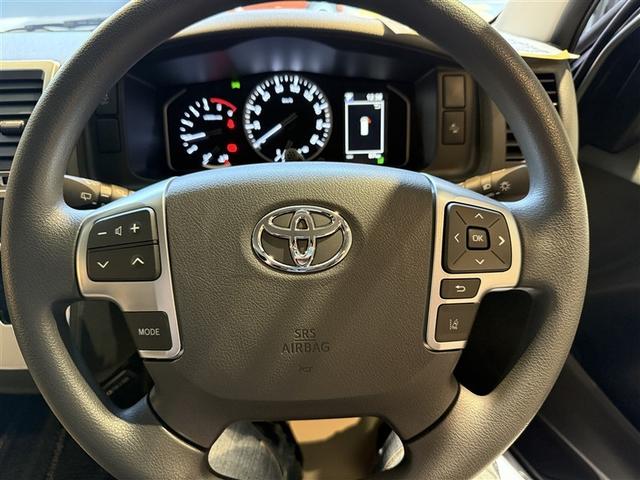 ハイエースバン ロングスーパーＧＬ　ダブルエアコン　助手席エアバッグ　ＬＥＤヘッド　運転席エアバッグ　イモビライザー　オートエアコン　フルセグテレビ　フルタイム４ＷＤ　メモリナビ　パワーステアリング　スマ－トキー　ワンオーナー車　ＡＢＳ（6枚目）