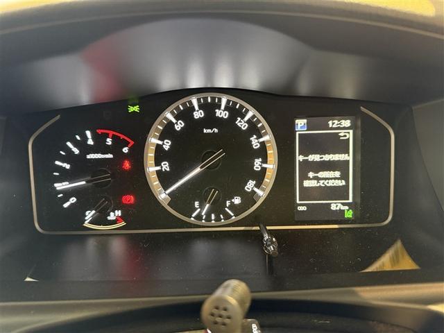 ハイエースバン ロングスーパーＧＬ　ダブルエアコン　助手席エアバッグ　ＬＥＤヘッド　運転席エアバッグ　イモビライザー　オートエアコン　フルセグテレビ　フルタイム４ＷＤ　メモリナビ　パワーステアリング　スマ－トキー　ワンオーナー車　ＡＢＳ（7枚目）